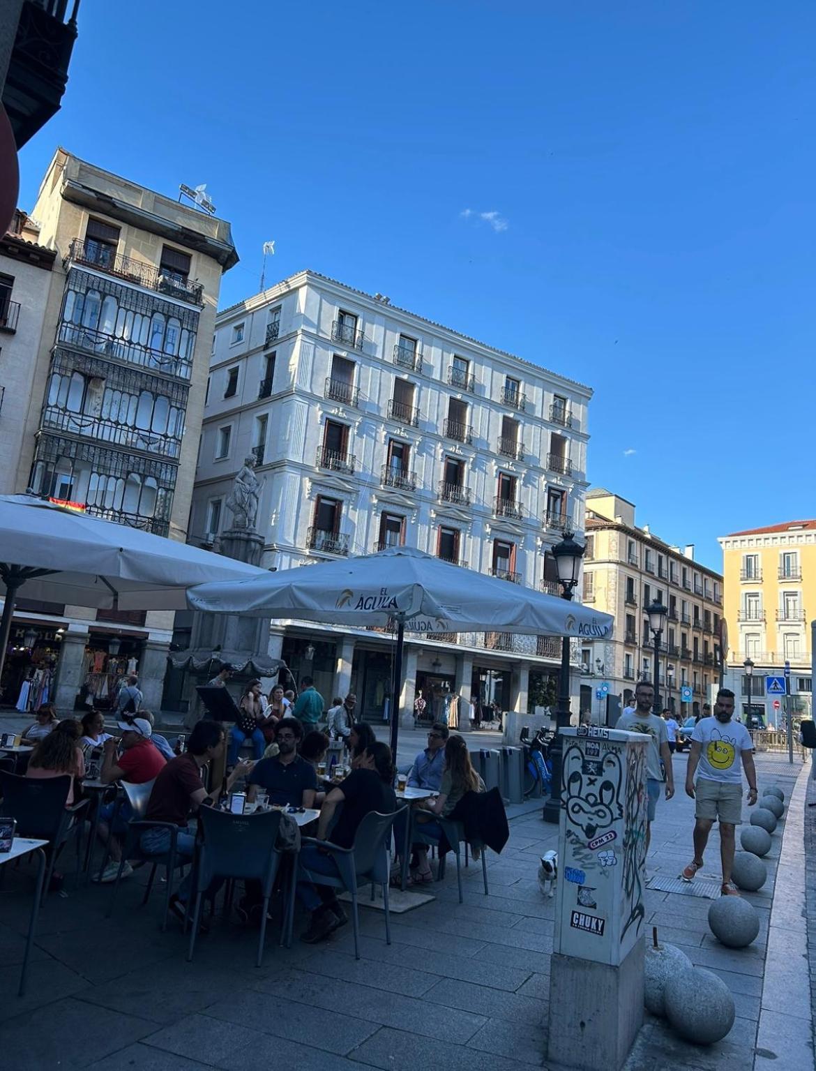 Room In Plaza Mayor Madrid Exterior foto